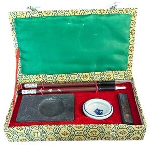 Calligraphy Traditional Chinese Set Vintage Set with all pieces included